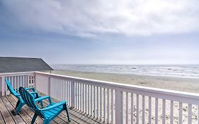 Beachfront Galveston Oasis Balconies, Ocean View!